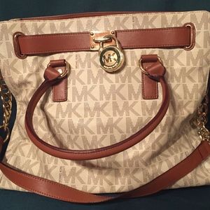 Michael Kors Hamilton Satchel w/Gold Chain